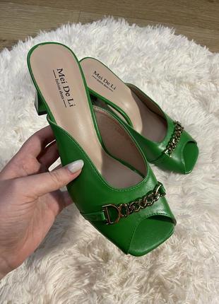 Босоножки💚