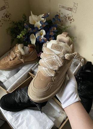 Кроссовки ugg
