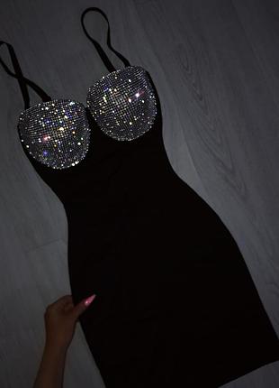 Роскошное утягивающее платье камни стразы силуэтное мини пуш ап