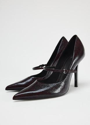 Zara туфлі на підборах із кракелюровим ефектом