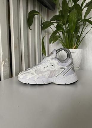 Кроссовки adidas