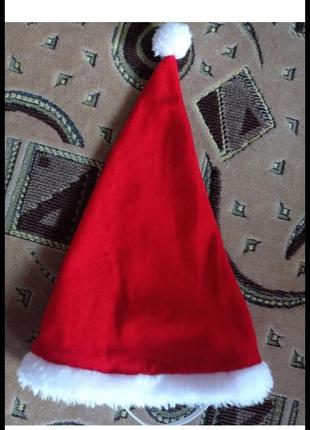 Новорічна шапка для тварин.