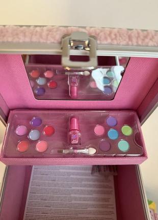 Детские сундуки с косметикой