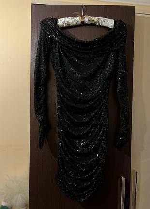 Платье вечернее