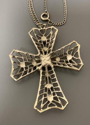 Крестик на цепочке5 фото