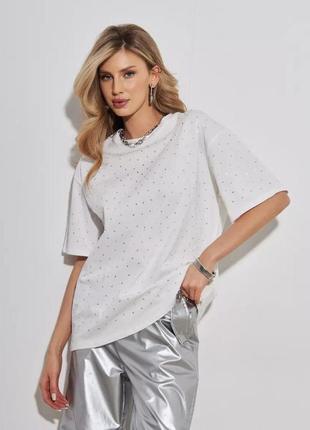 Футболка женская со стразами