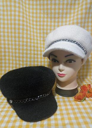 Кепі для жінок