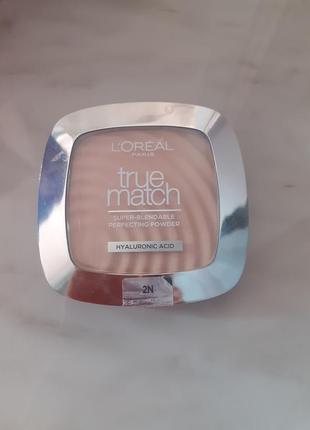 Компактная пудра от loreal  тон 2 n vanilla rose с гиалуроновой кислотой