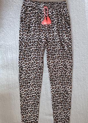 В ідеалі!суперові модні штанішки з кишенями на 11р.