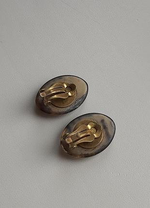 Клипсы пластик 2