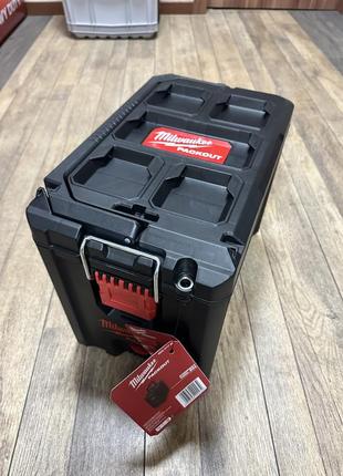 Ящик компактный для инструментов packout milwaukee (4932471723)