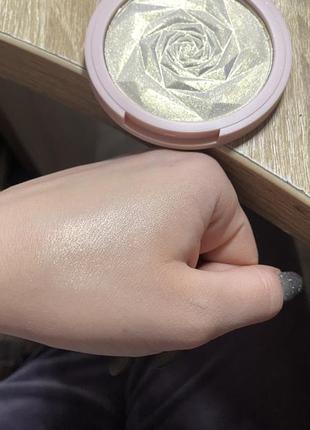 Хайлайтер. glambee perfectly highlighting power2 фото