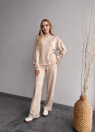 Брючный костюм женский теплый зимний на зиму базовый повседневный ангоровый бежевый коричн...