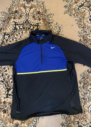 Спортивный реглан от nike
