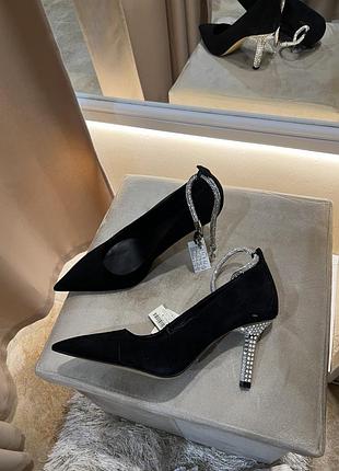 Туфлі з камінцями блискучі лодочки туфли uterque оригінал