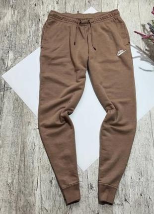 Спортивные штаны leopard nike