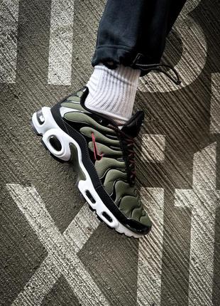 Мужские кроссовки найк аир макс, кроссовки хаки, nike air max tn khaki, мужественные кроссовки найк эир макс, кроссовки мужские хаки