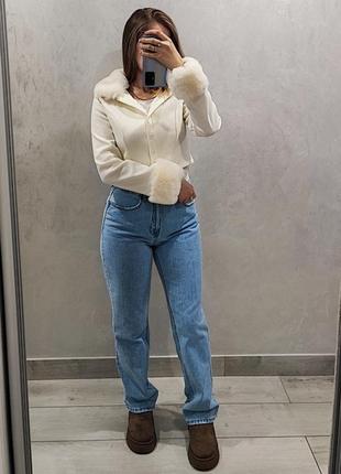 Лонгслив с меховым воротником на пуговицах