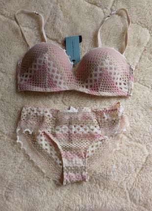 Новый комплект интемисемые италия intimissimi