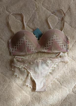Новый комплект интемисемые италия intimissimi7 фото