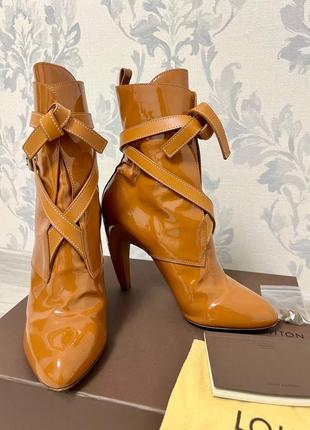 Ботильйони louis vuitton