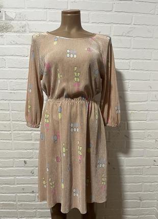 Гарна сукня плаття полісся