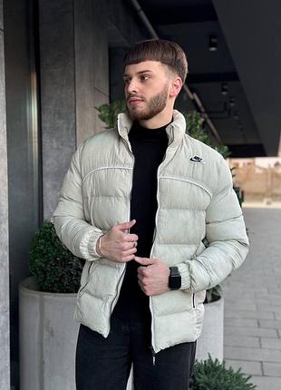 Мужская куртка nike на зиму в бежевом цвете premium качества, стильная и удобная модель