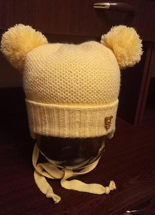 Шапка на дівчинку