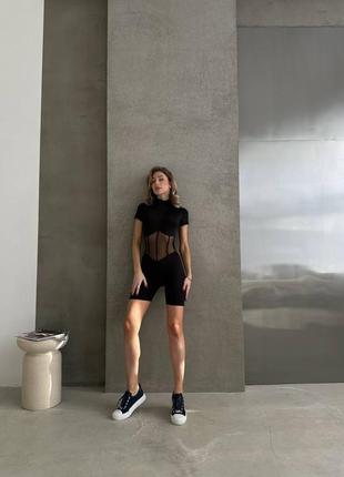 Женский комбинезон с имитацией корсета