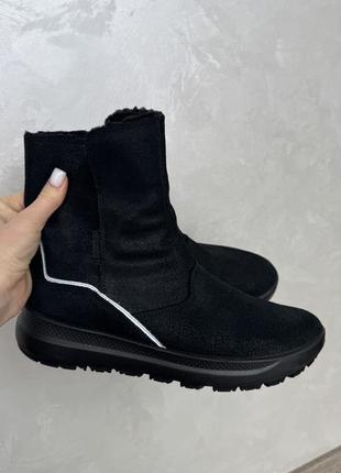 Чоботи ecco