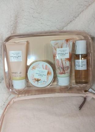 Подарунковий набір для тіла victoria's secret
