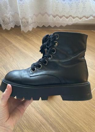 Черевики bershka 3