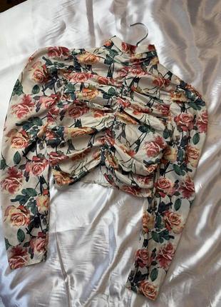 Блуза укороченная с длинными рукавами boohoo