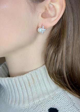 Женские серебряные серьги с натуральными жемчугом и кубическим цирконом