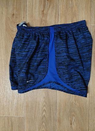 Беговые шорты nike r р.l, xl