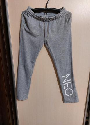 Спортивные штаны adidas neo м
