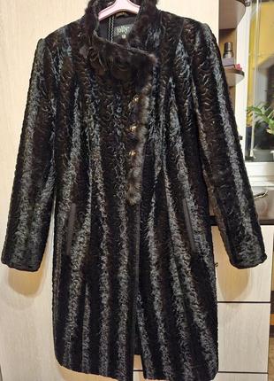 Шуба зі штучного хутра