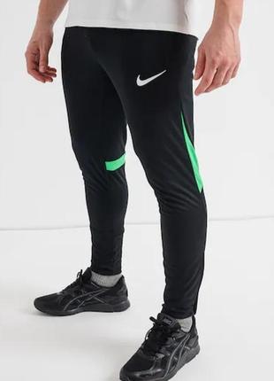 Футбольні штани nike dri-fit academy pro