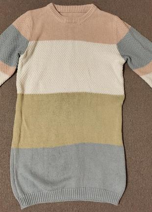 В'язане плаття на дівчинку