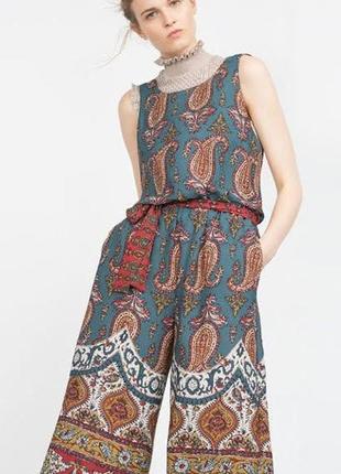 Комбінезон міді з пояском з етнічним принтом від zara