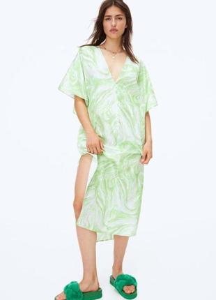 Новое с одним разрезом на боку платье 👗 большого размера