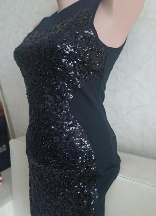 Праздничное платье 42 г.