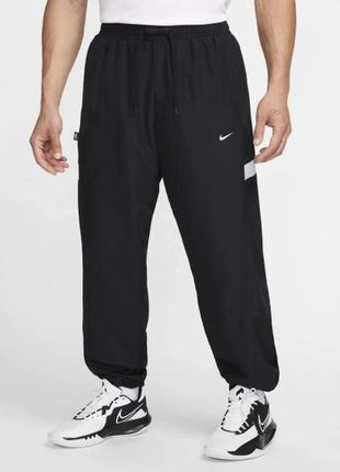 Чоловічі спортивні штани nike