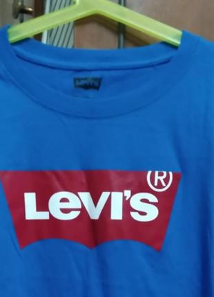 Брендовая футболка levis