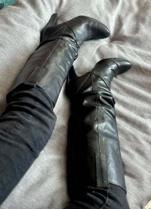 Сапоги кожаные от zara, сапоги трубы черные 38- 39 размер