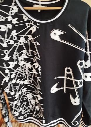 Стильна кофточка оверсайз