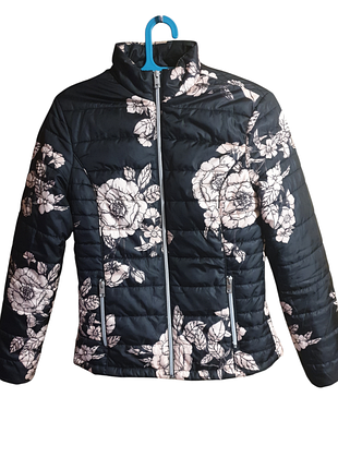 Стильная брендовая куртка terranova