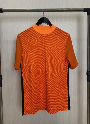 Спортивная мужская варатарская футболка nike jersey gardien hii shortsleeve