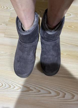 Классные зимние угги 41-41,5 р2 фото