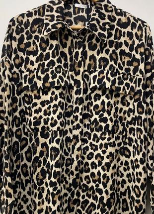 Е леопардовая блуза